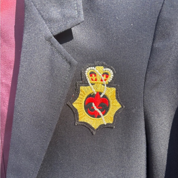 Blazer - Picture 6 of 9